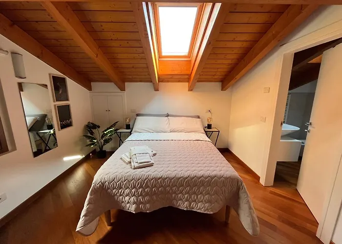 Miss Scola Pastry - Lake Como Bed & Breakfast