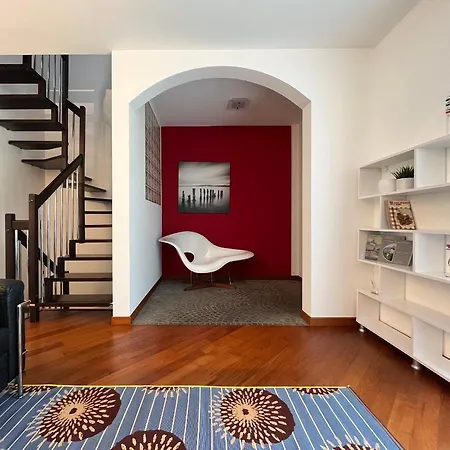 Miss Scola Pastry - Lake Como Frühstückspension 3*