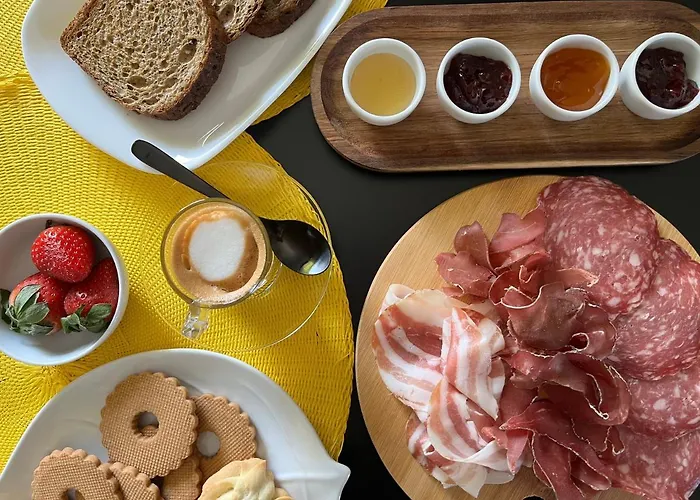 Miss Scola Pastry - Lake Como Bed & Breakfast Abbadia Lariana