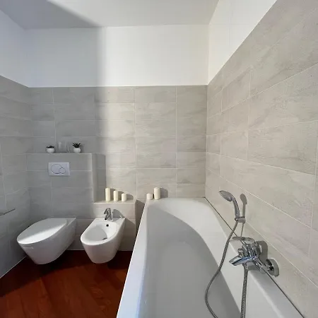 Miss Scola Pastry - Lake Como 3* Abbadia Lariana