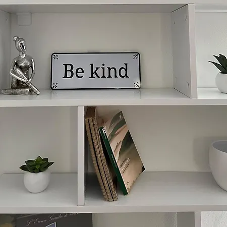 Miss Scola Pastry - Lake Como Couette-café